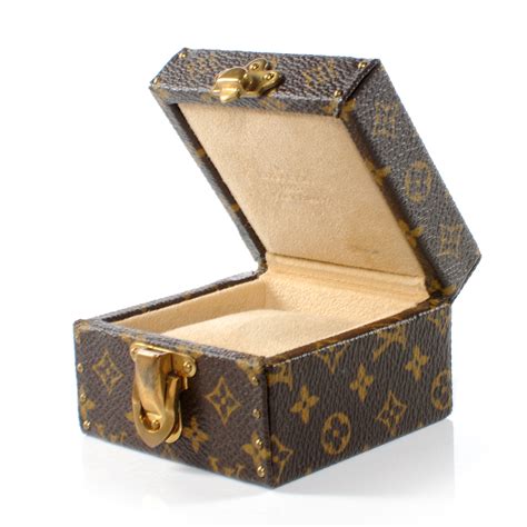 louis vuitton ring box